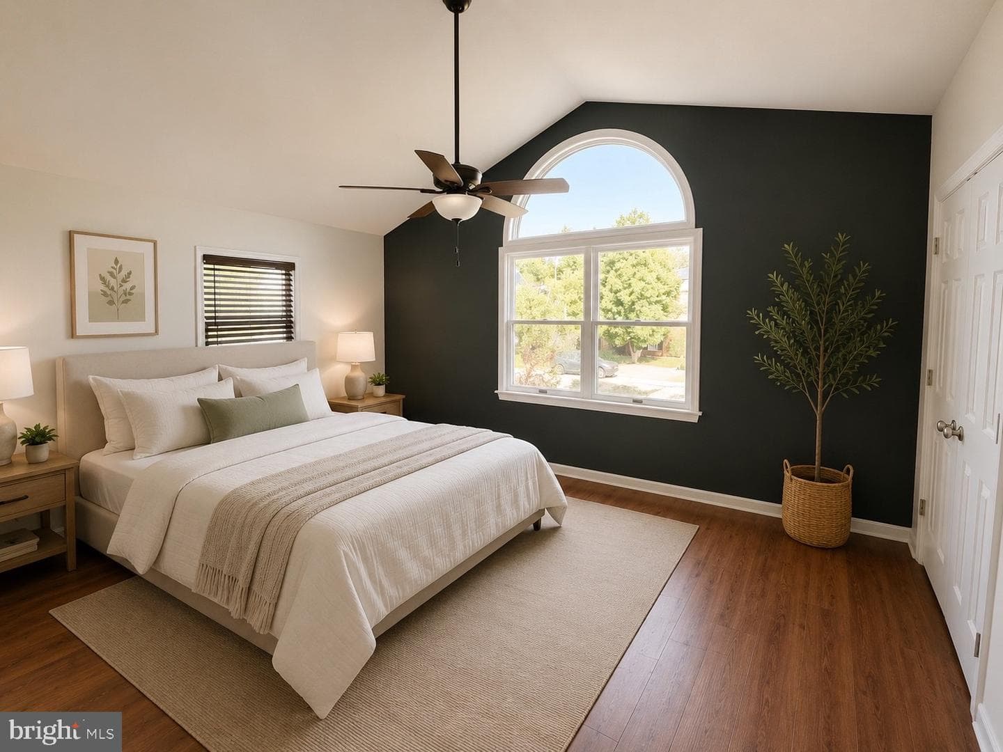 101 Southdown Circle photo 9
