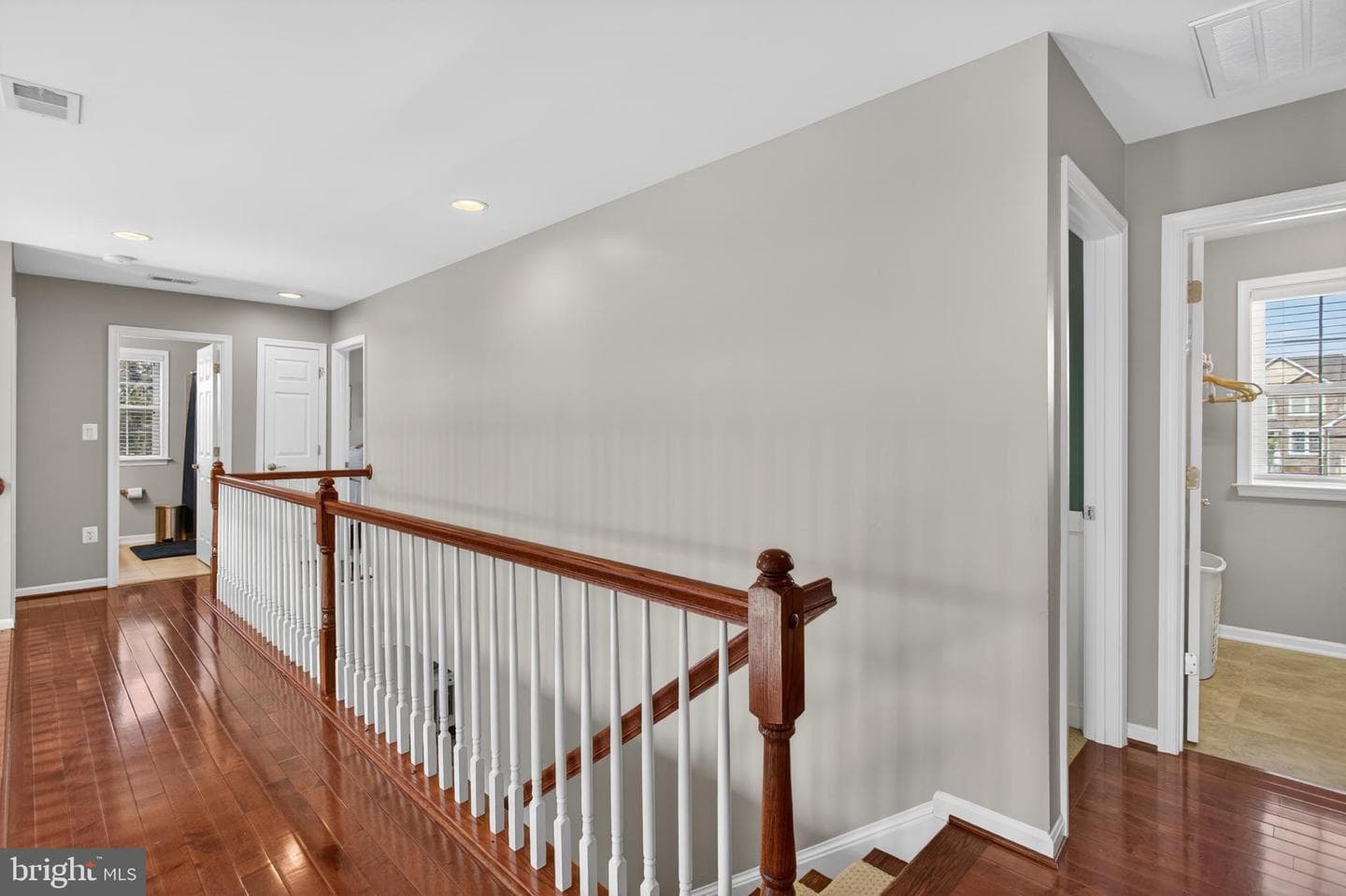 419 Lynnehaven Drive photo 41