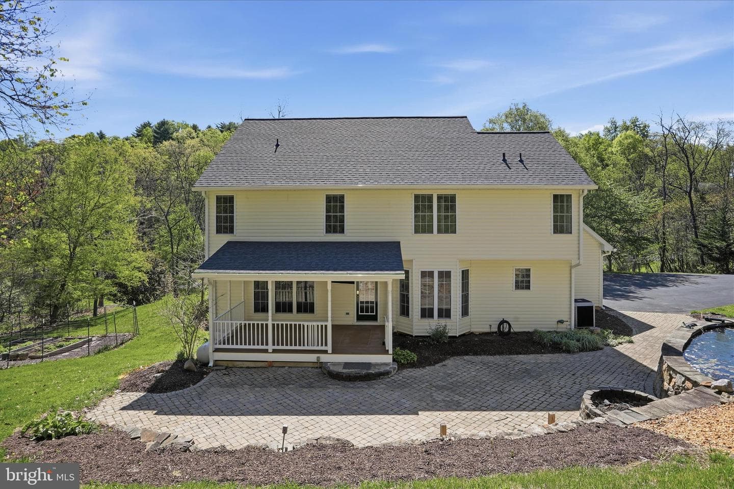 293 Skylar Lanes Way photo 11