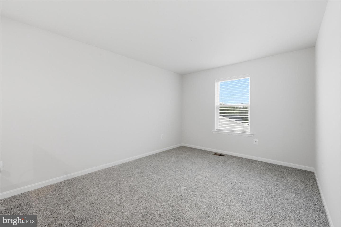 104 Lenore Lane photo 31