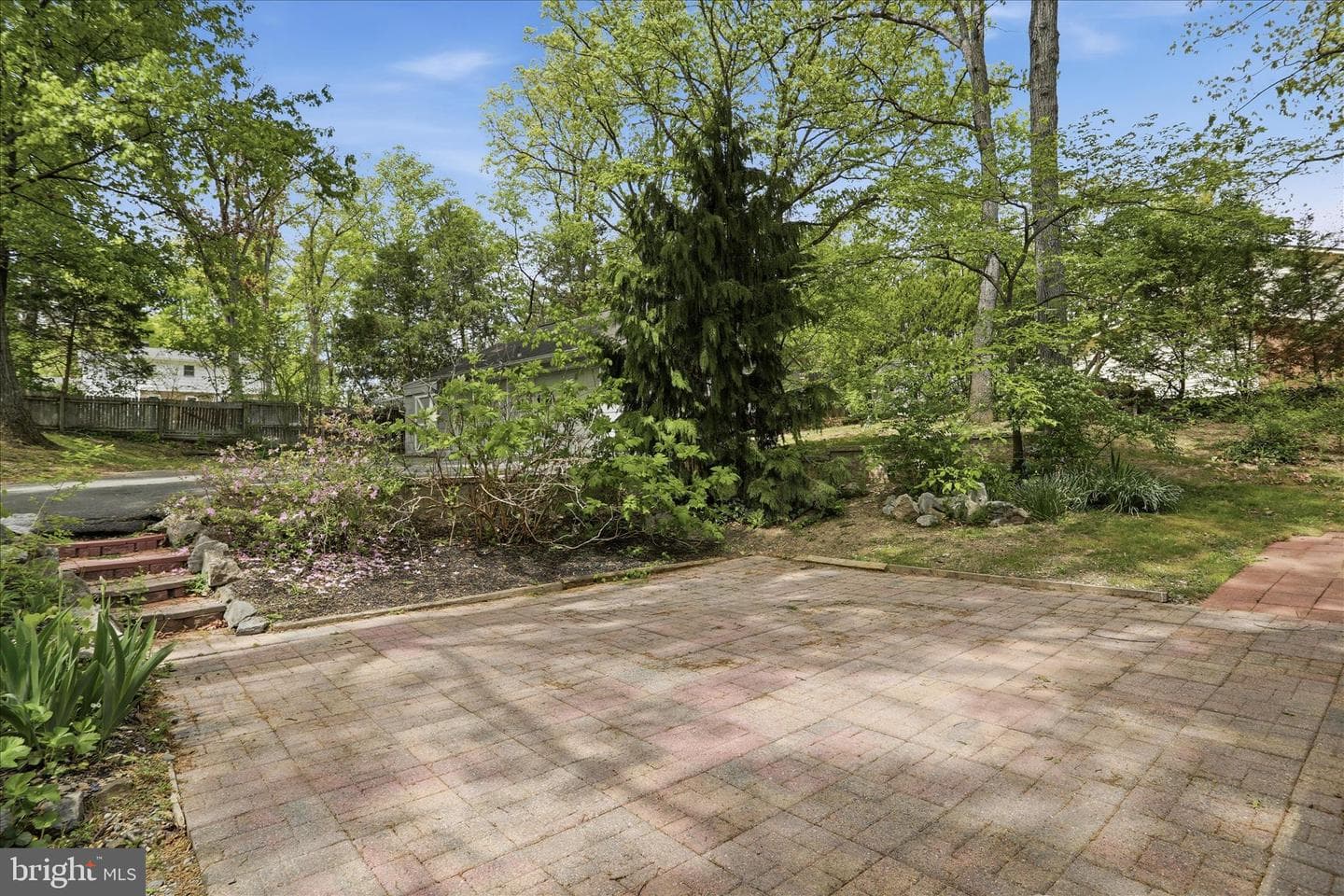 107 Oak Ridge Drive photo 44