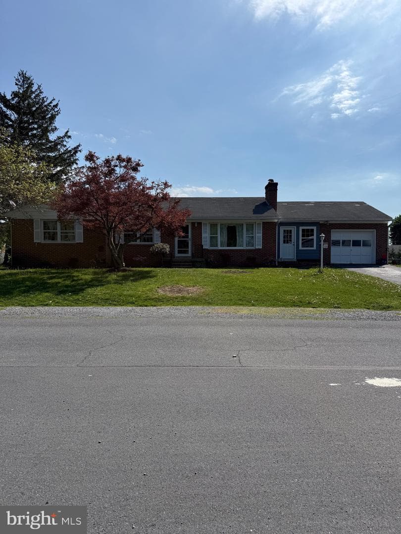131 Country Club Circle, Winchester