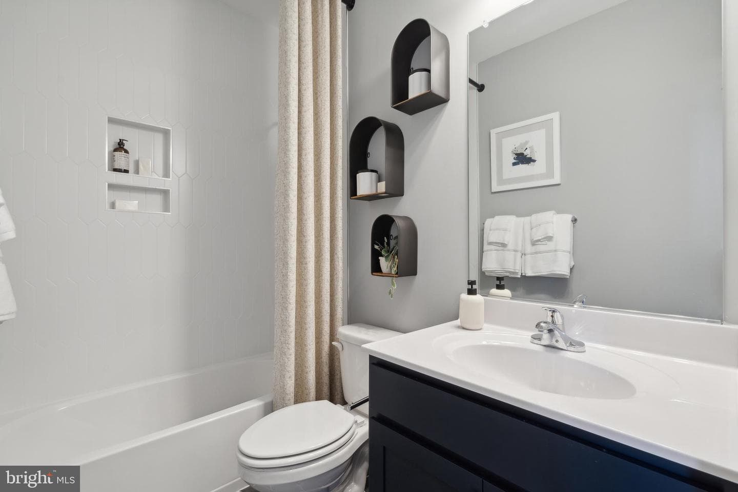 110 Swansong Place photo 11