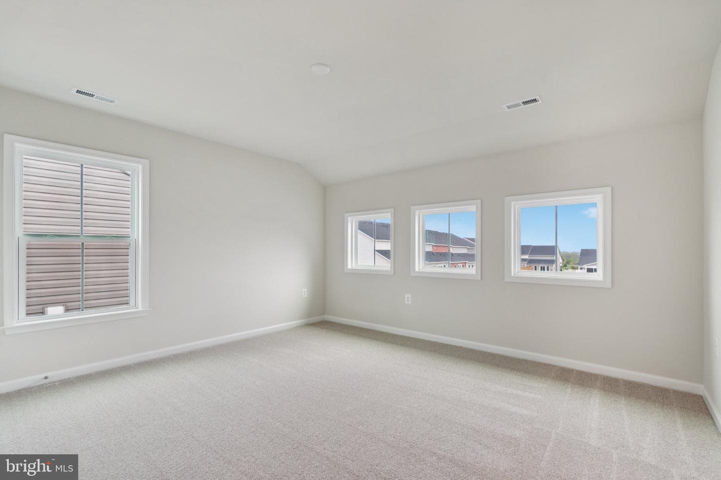 104 Zinnia Lane photo 23