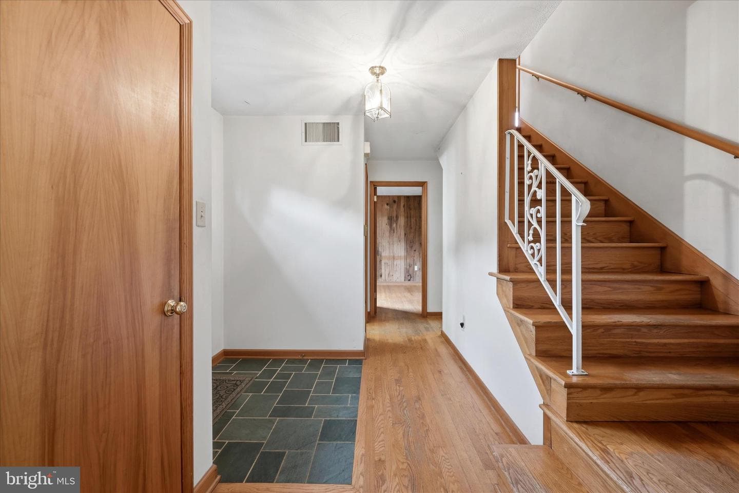 103 Cambridge Place photo 11
