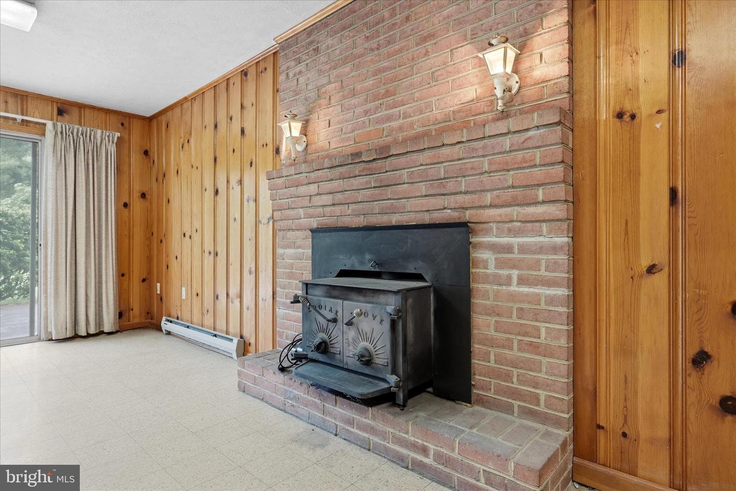 103 Cambridge Place photo 44