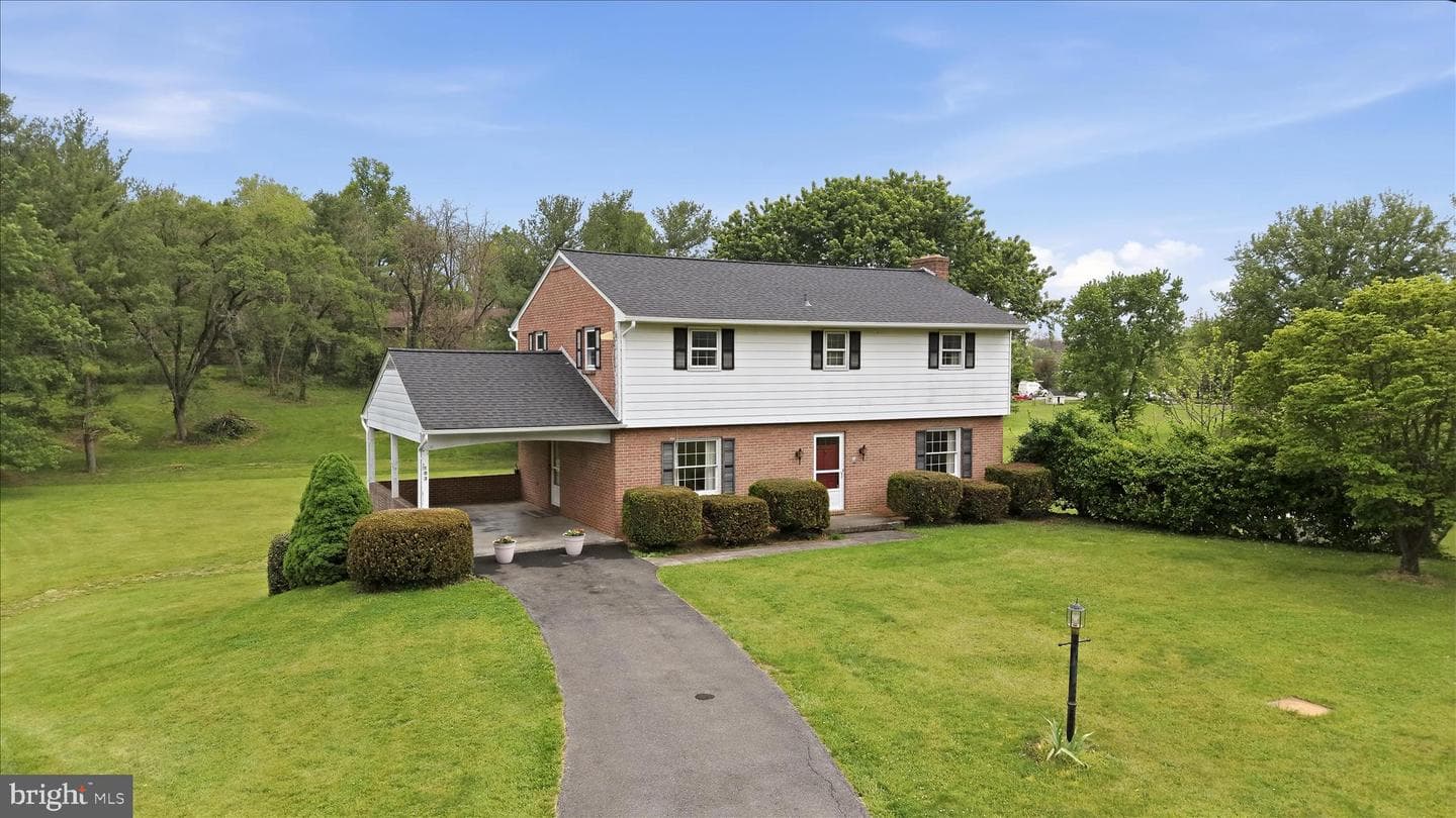 103 Cambridge Place photo 58