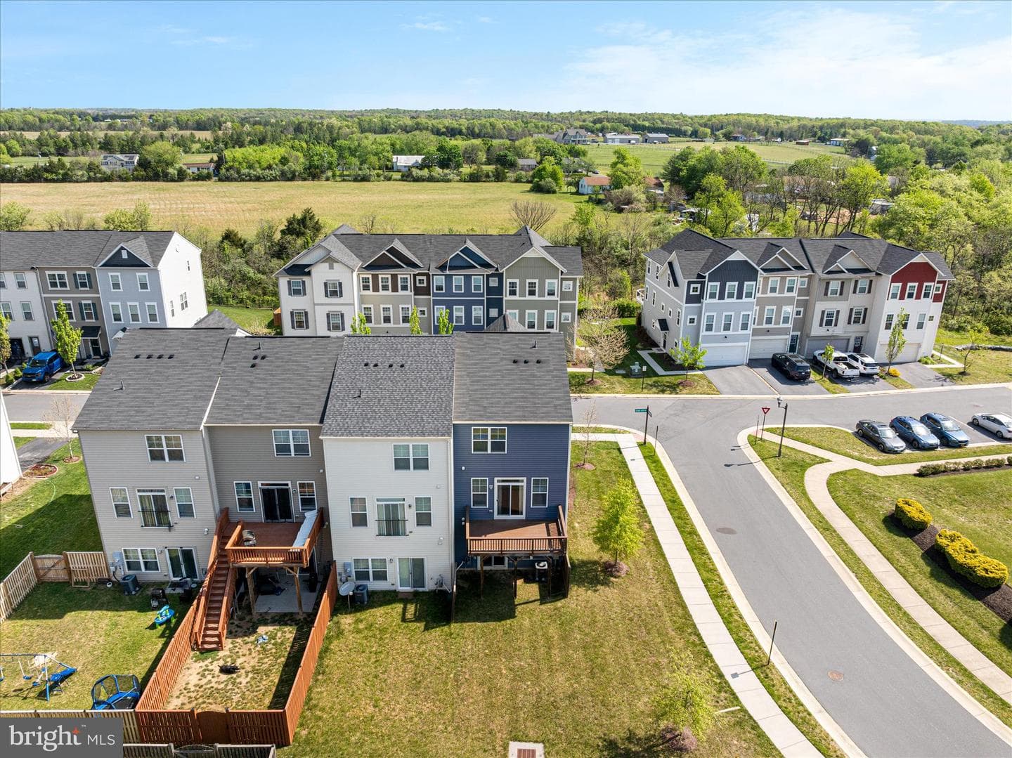 109 Splendor Garden Way photo 41