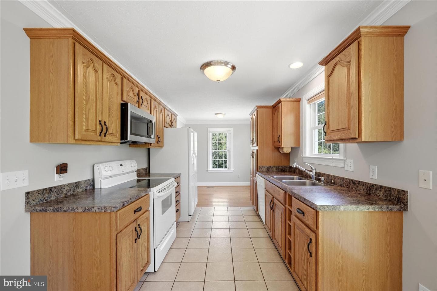 1201 Lakeview Drive photo 19