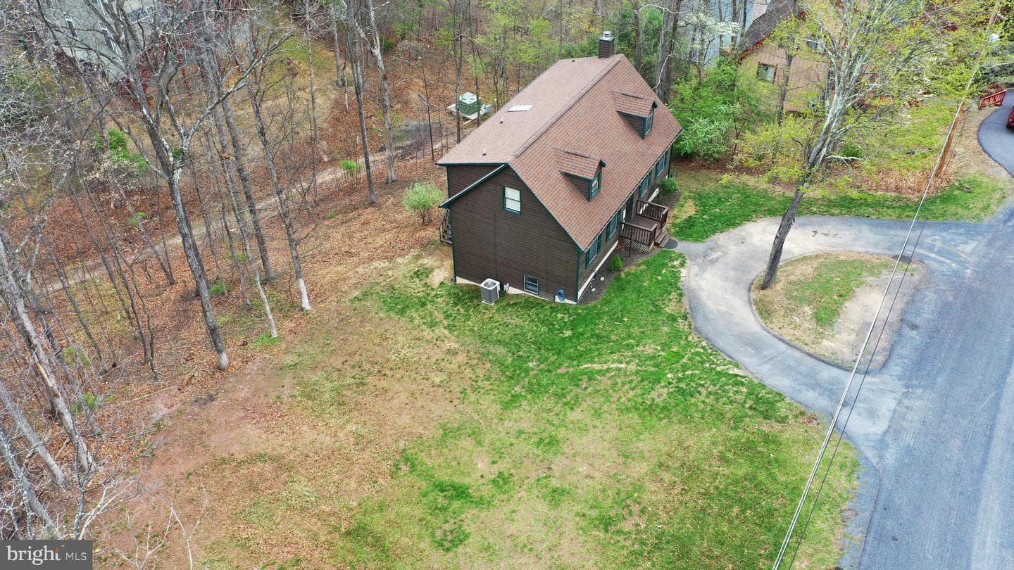 128 Dogwood Drive photo 5