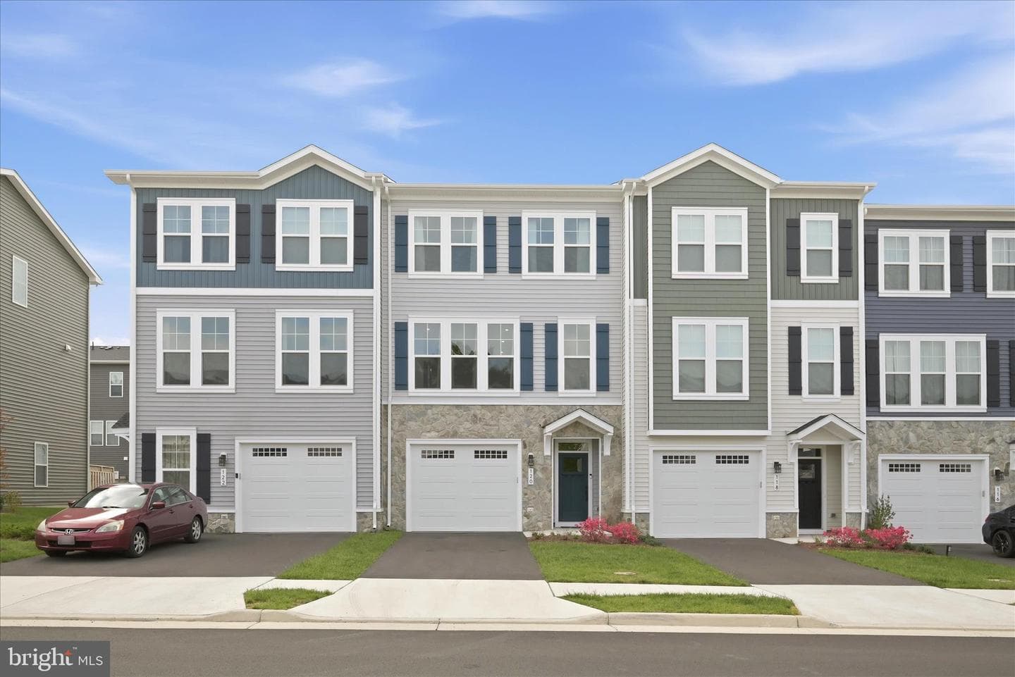 120 Leather Flower Drive, Lake Frederick
