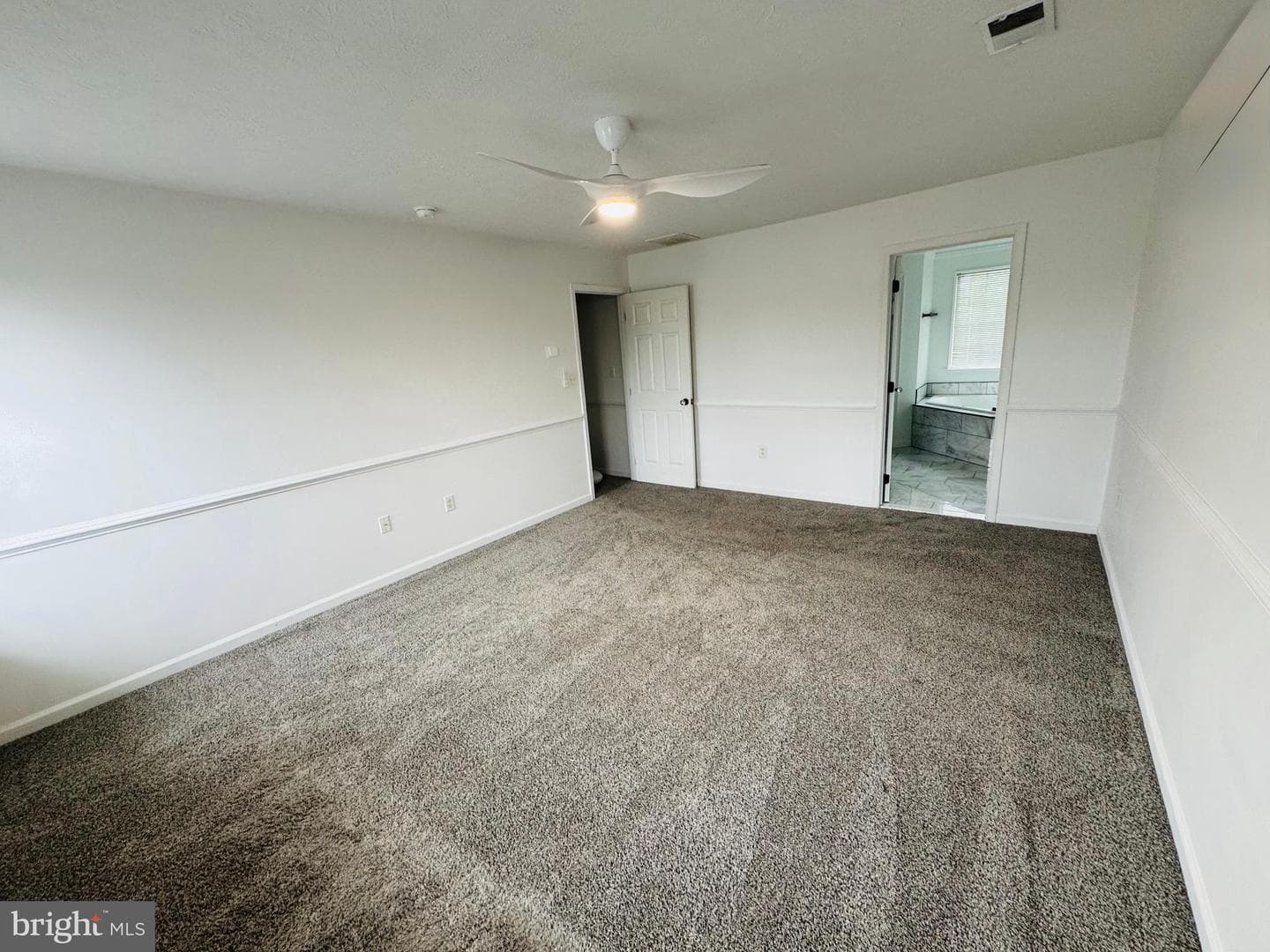104 Fancy Court photo 29