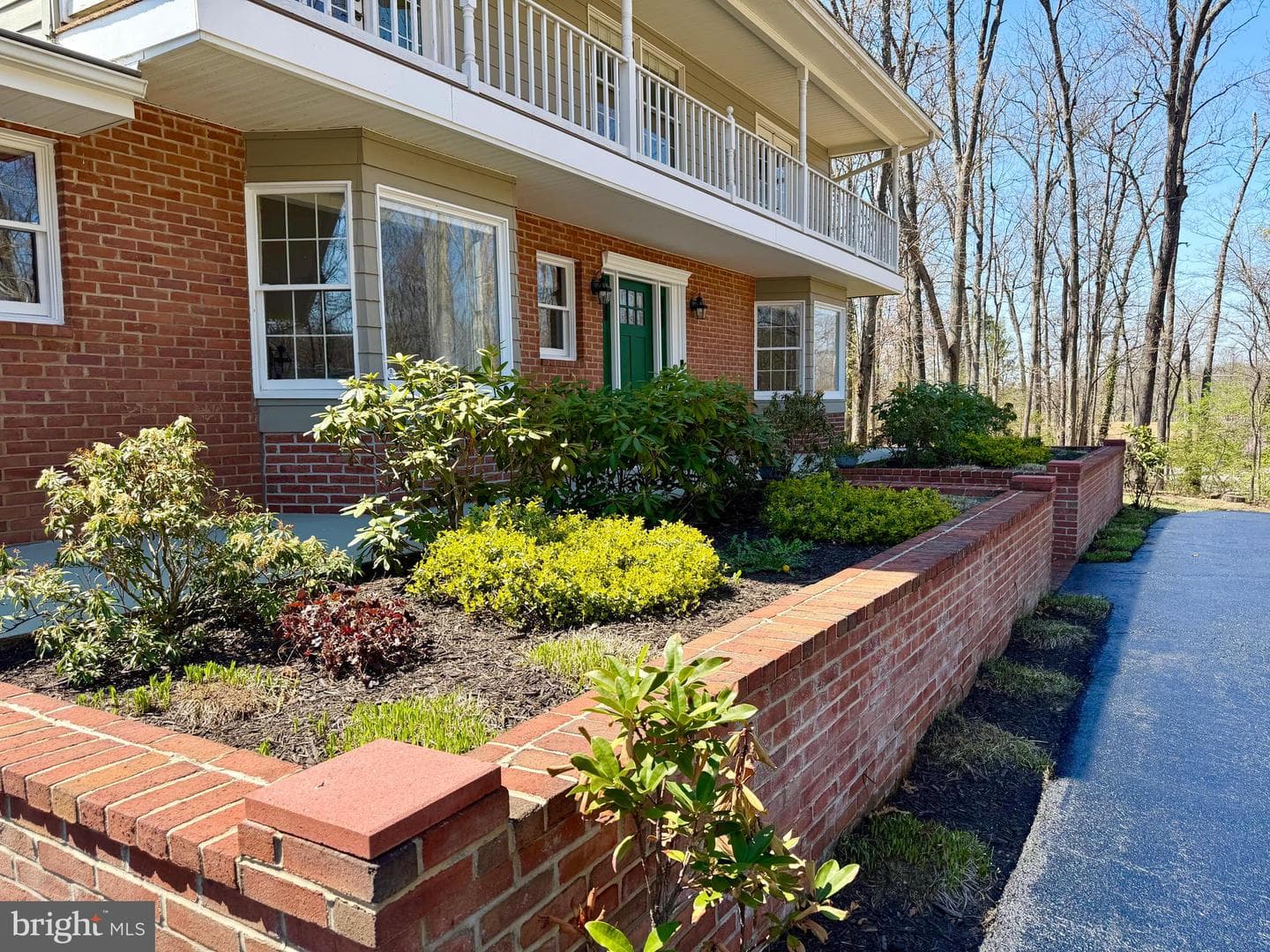 405 Spring Valley Drive, Winchester
