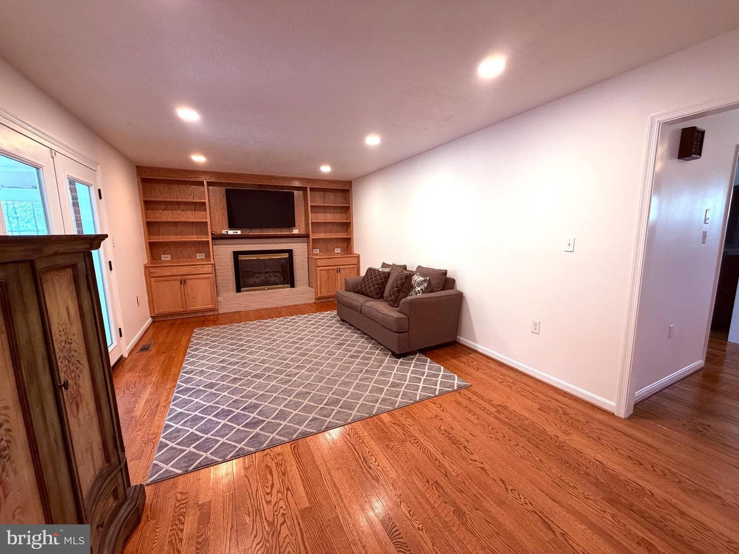 405 Spring Valley Drive photo 20