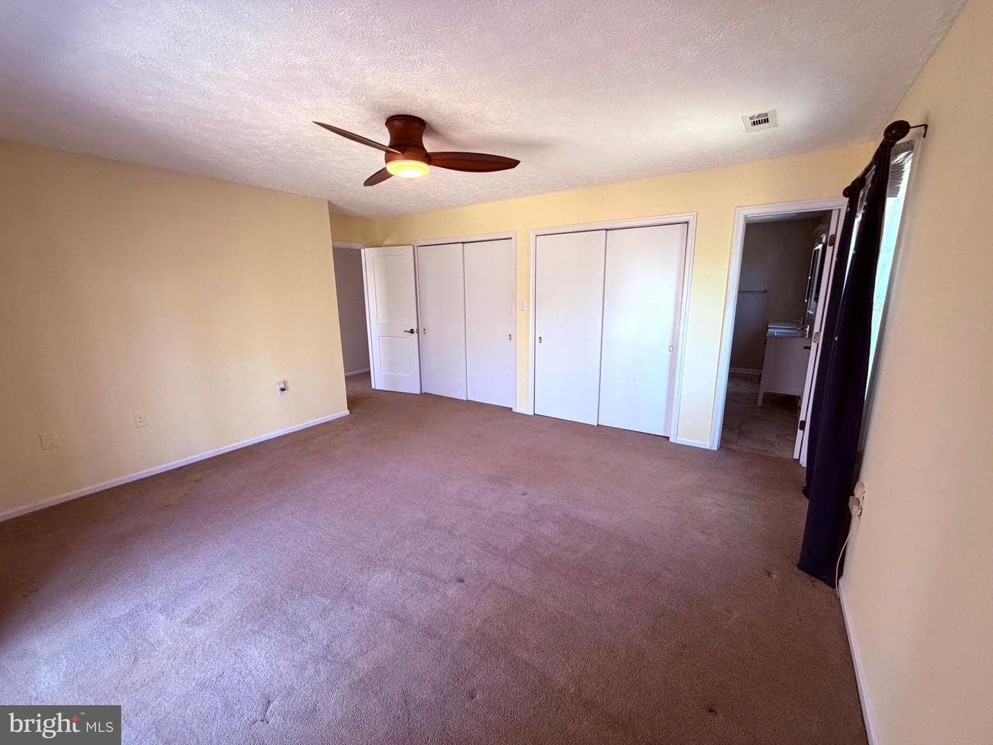 405 Spring Valley Drive photo 22