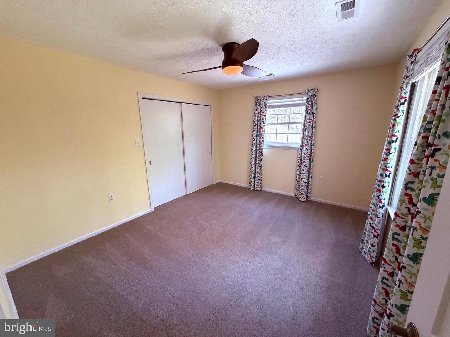 405 Spring Valley Drive photo 29