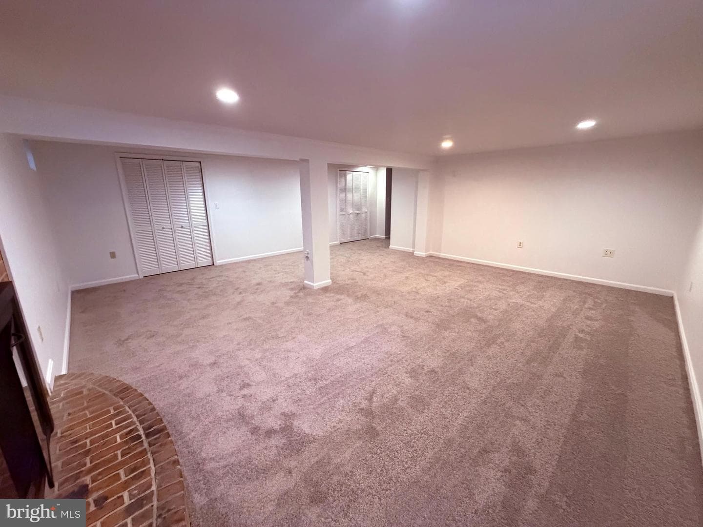 405 Spring Valley Drive photo 31