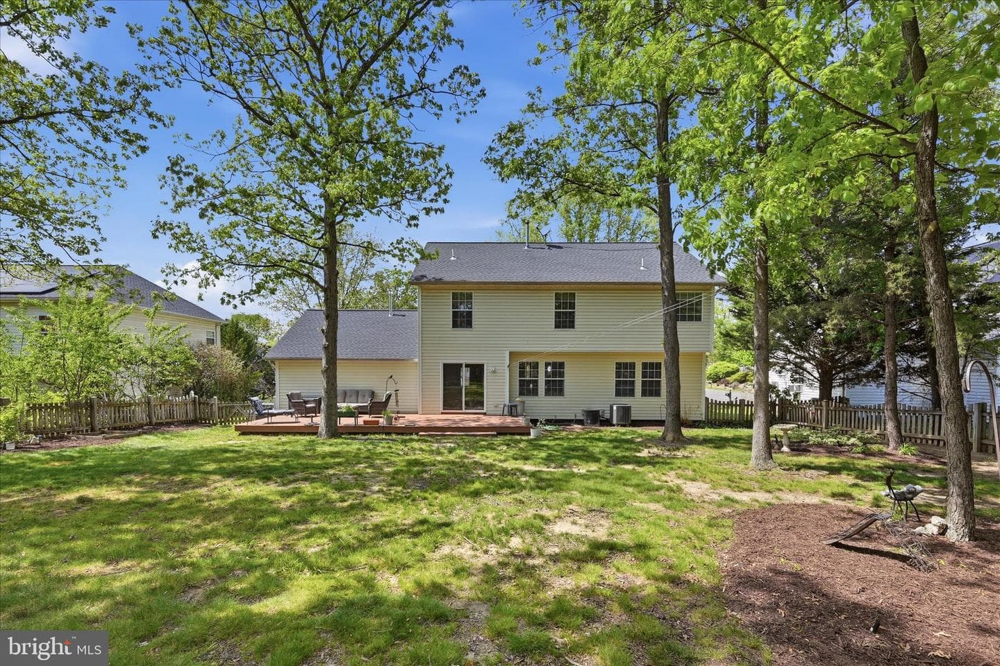 126 Churchill photo 38