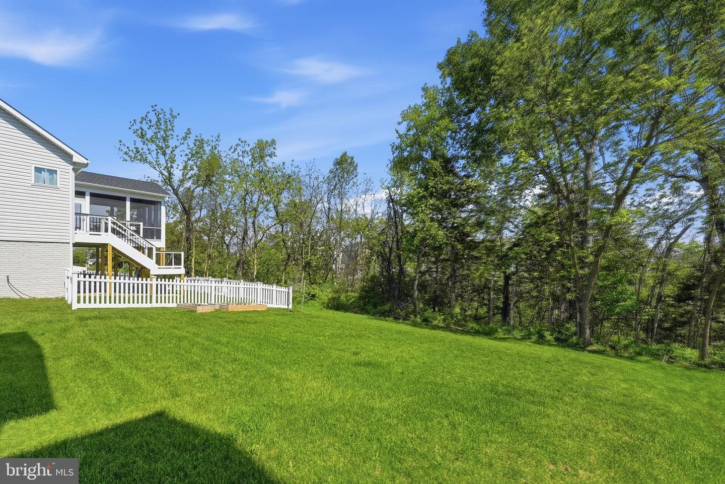 109 Goshen photo 49