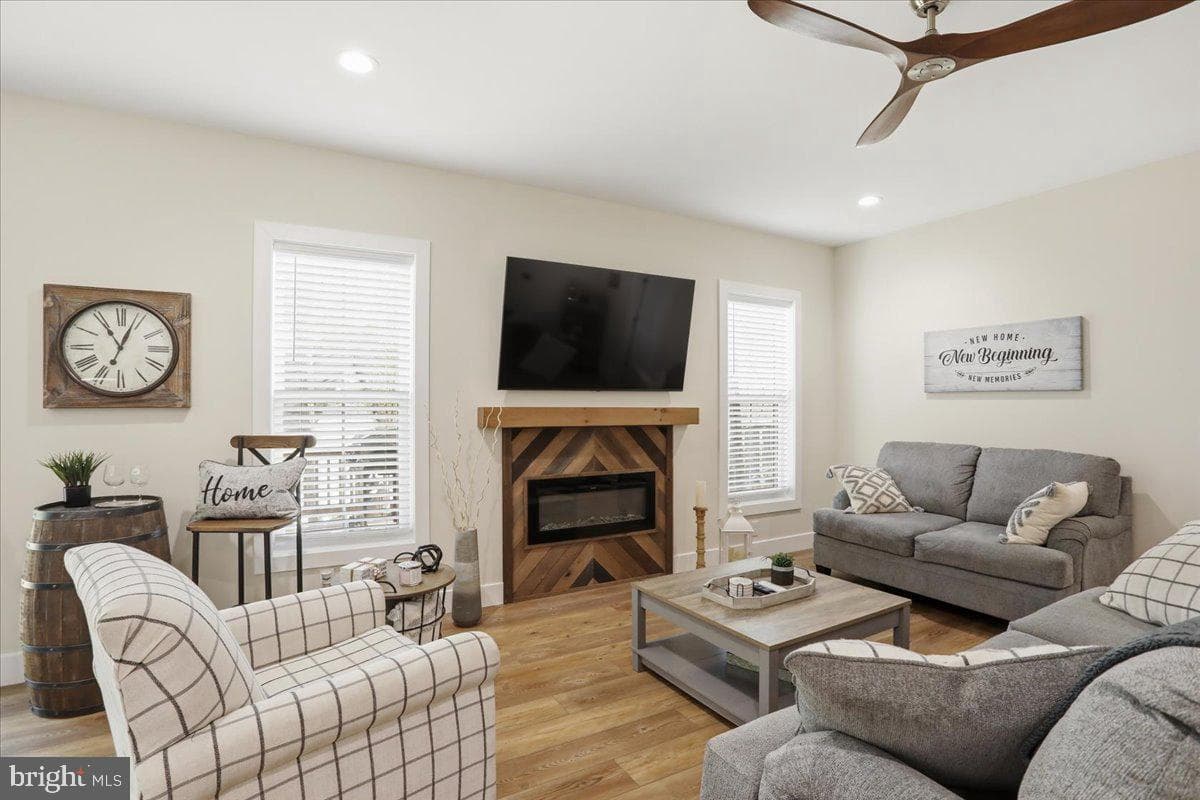 306 Dogwood Drive photo 13