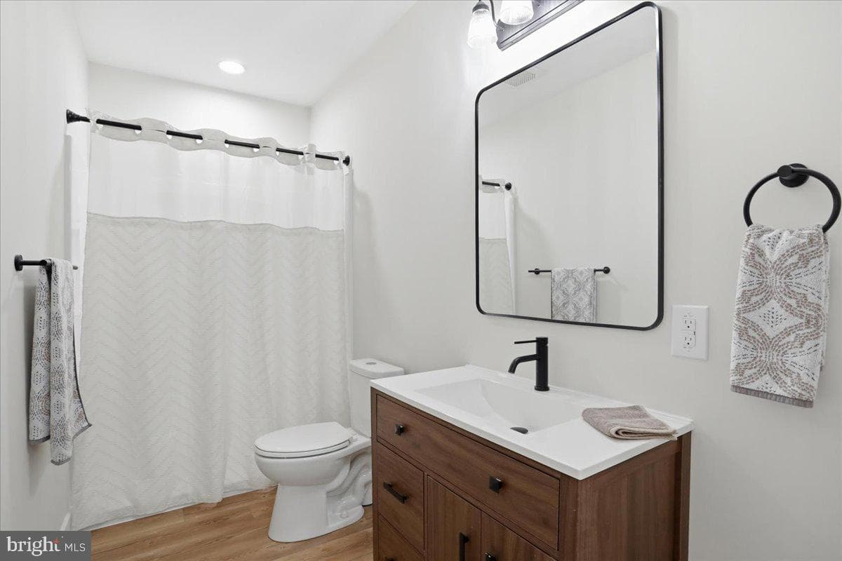 306 Dogwood Drive photo 32