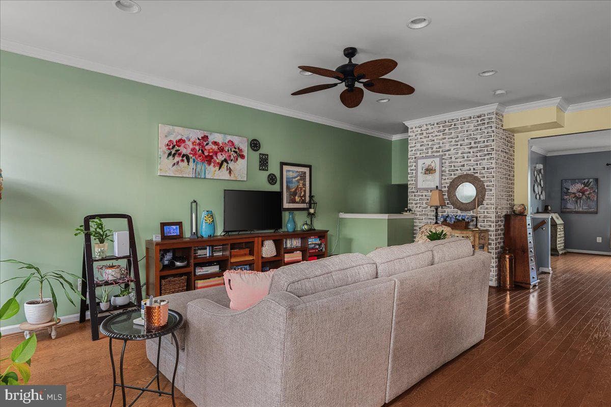 102 Rotunda Drive photo 12