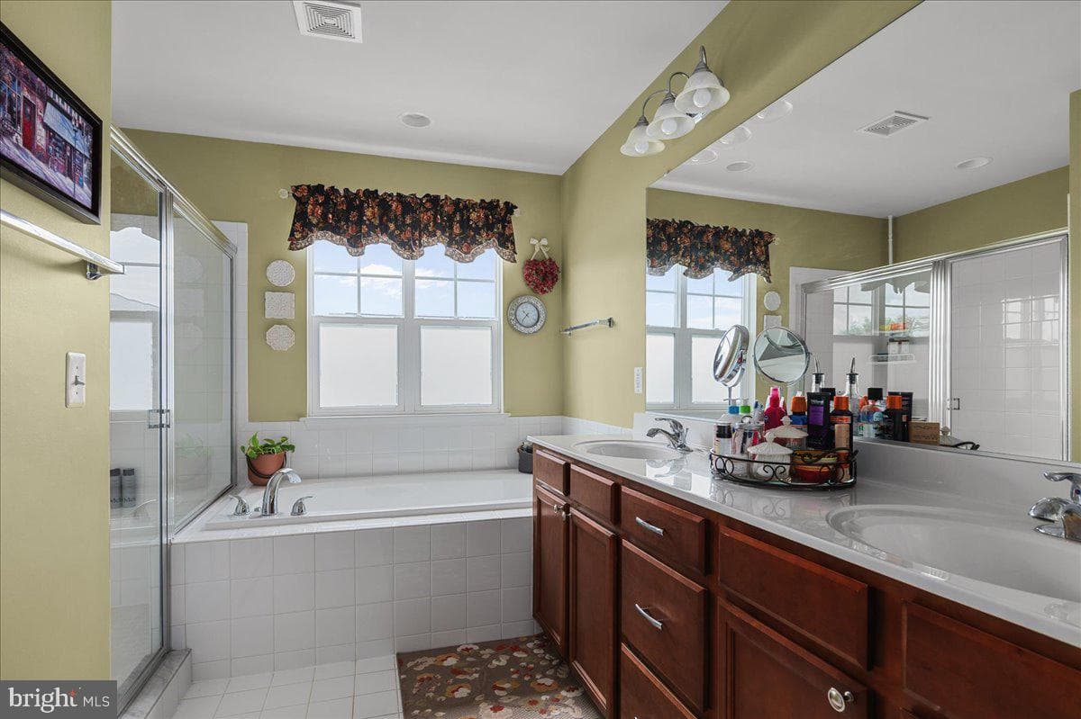 102 Rotunda Drive photo 17