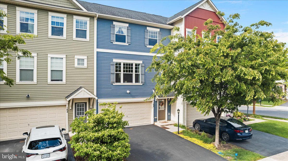 102 Rotunda Drive, Stephenson