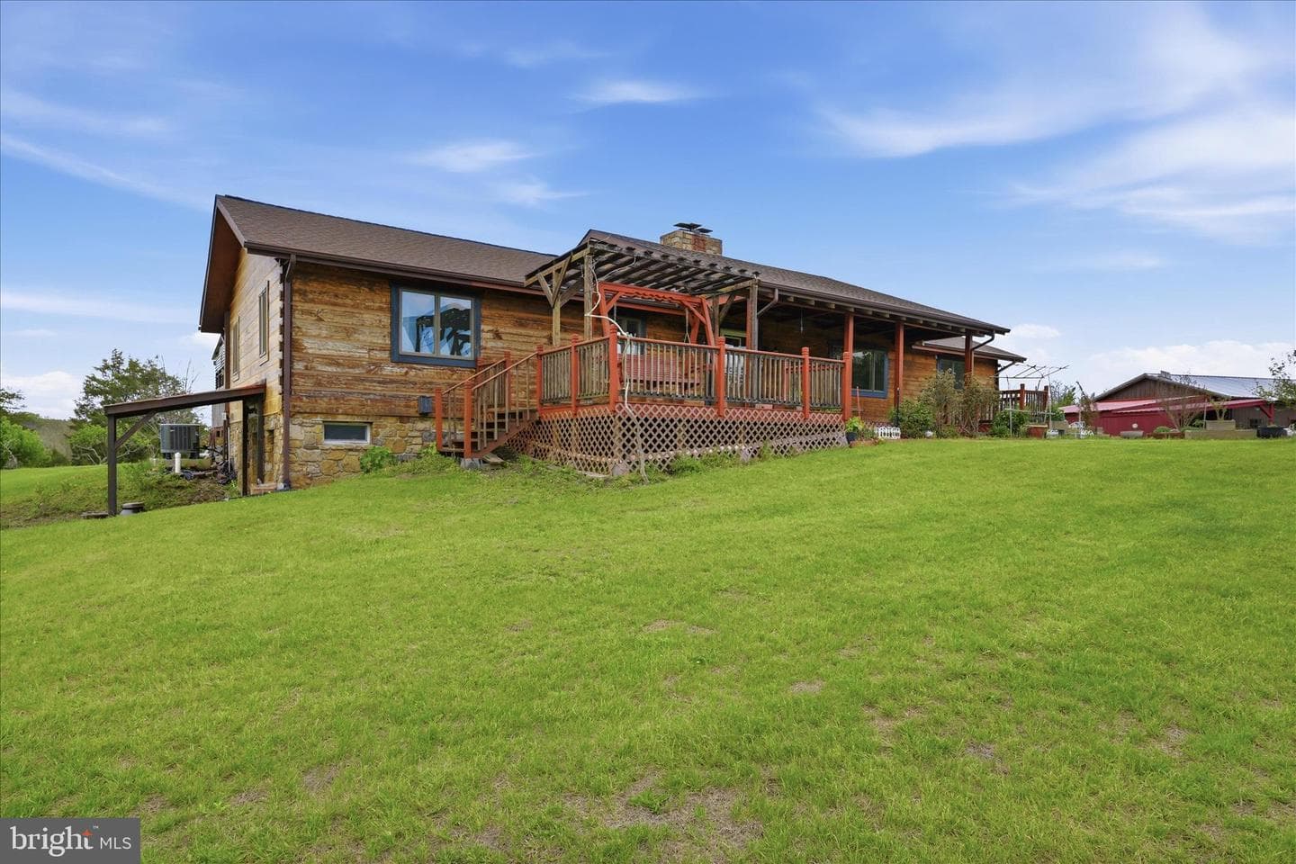 2121 S Pifer Road photo 3