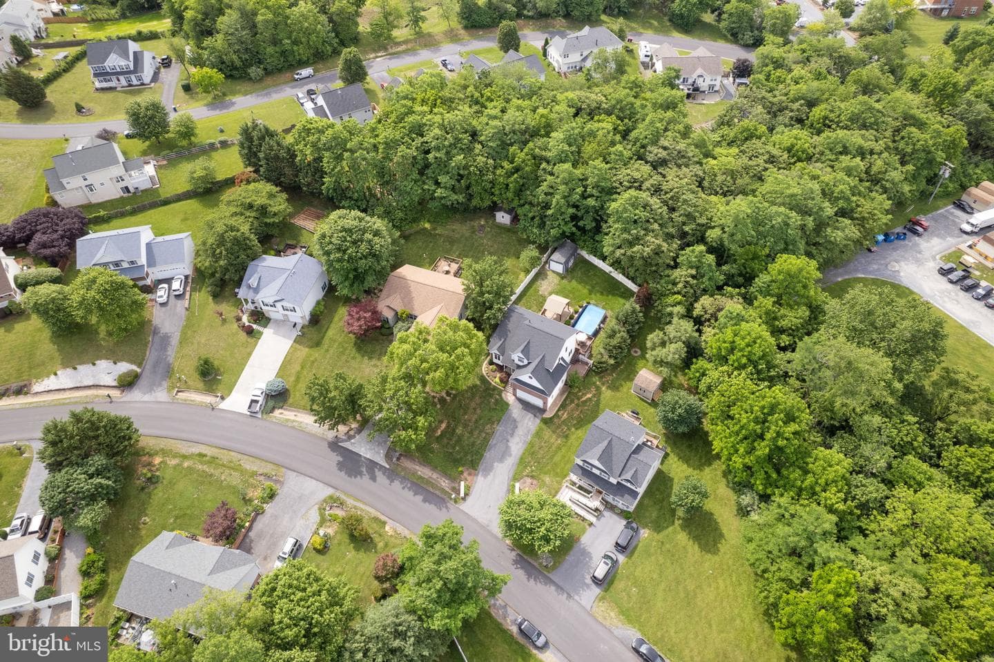 102 Fortress Drive photo 40