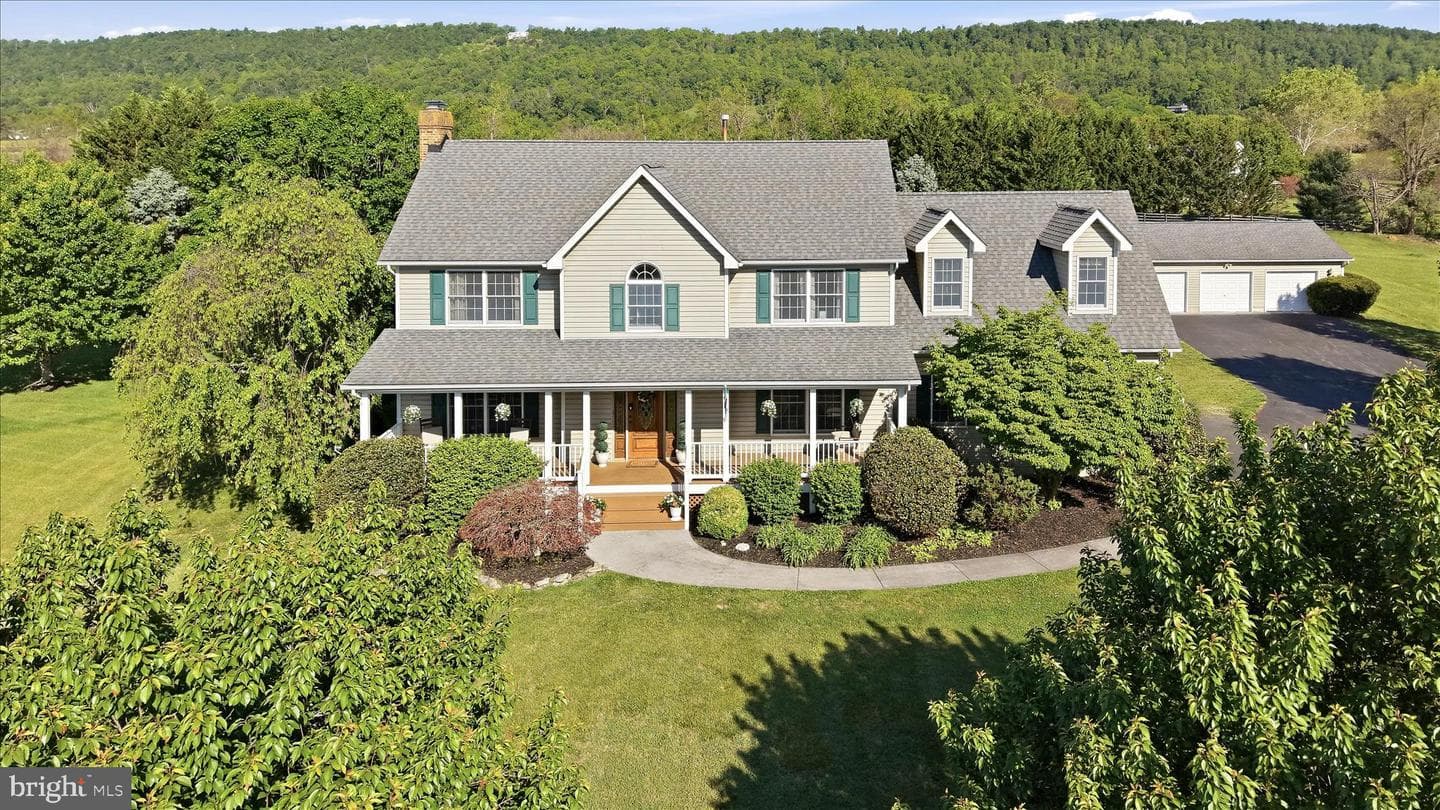 413 Tavistock Drive photo 3