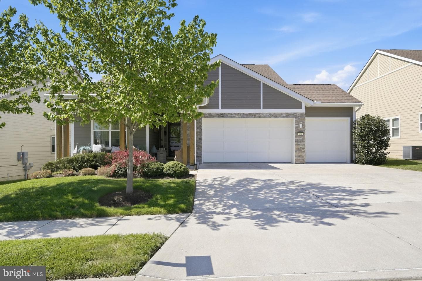 102 Peregrine Court photo 3