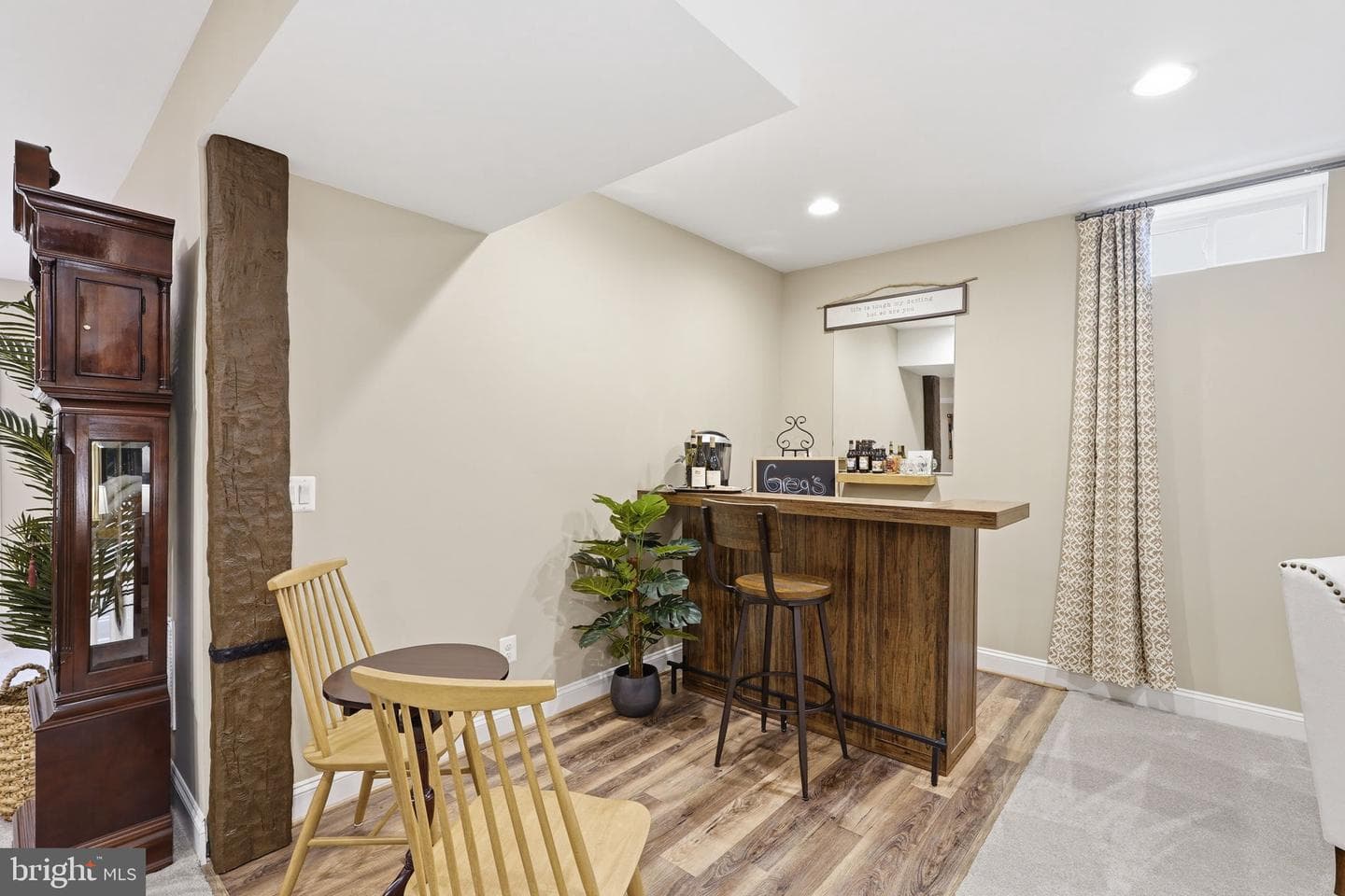 102 Peregrine Court photo 34