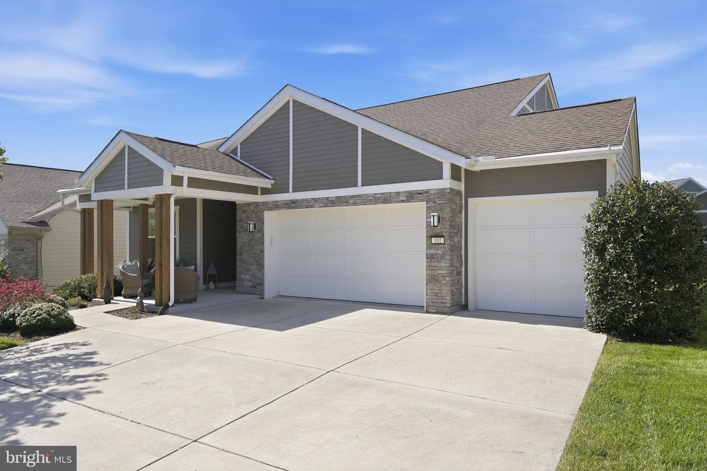 102 Peregrine Court photo 43