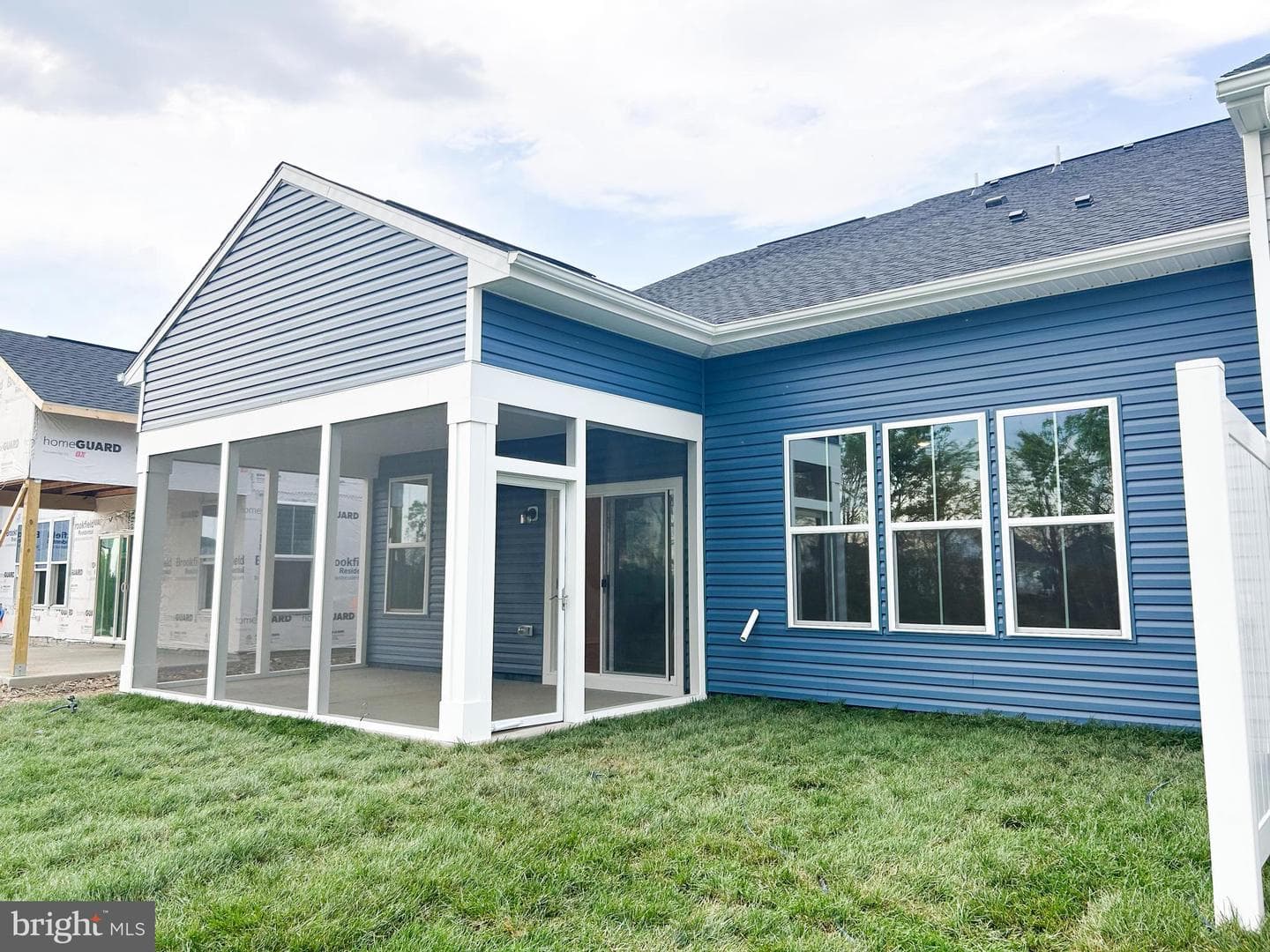 108 Zinnia Lane photo 3