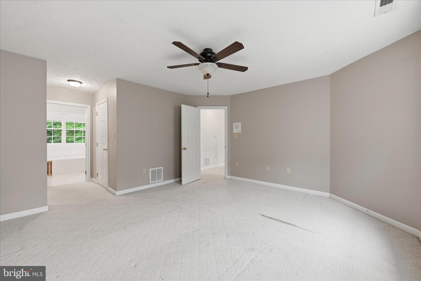 237 Asbury Road photo 16