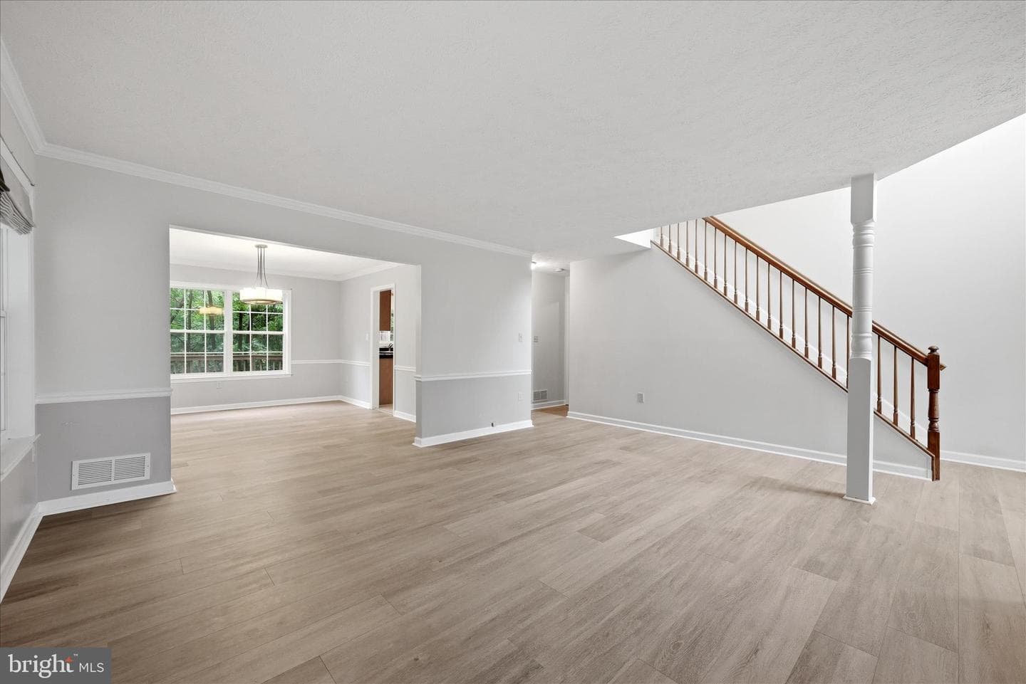 237 Asbury Road photo 9