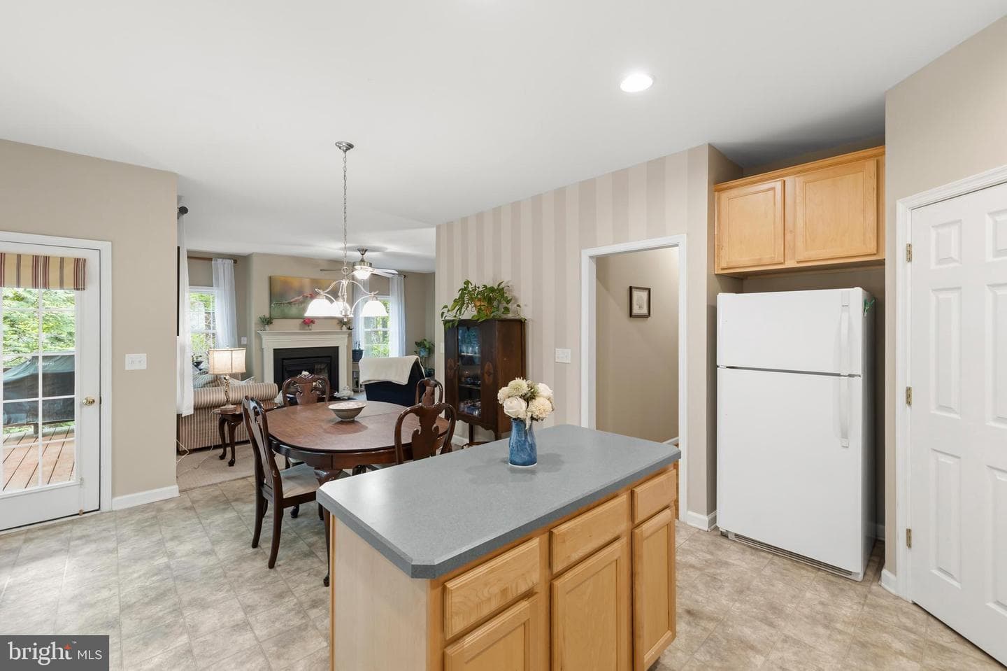 107 Sunset Circle photo 13