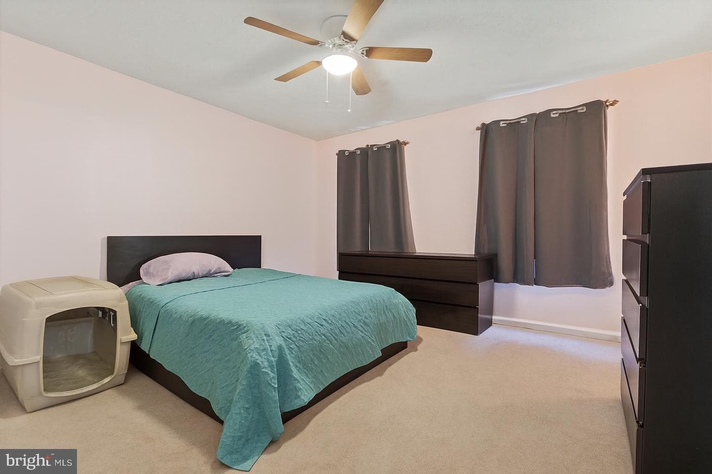 277 Orchard Dale photo 9
