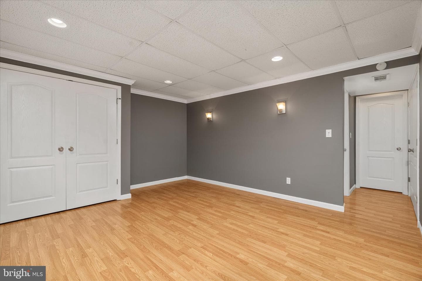 112 Chatham Square photo 21