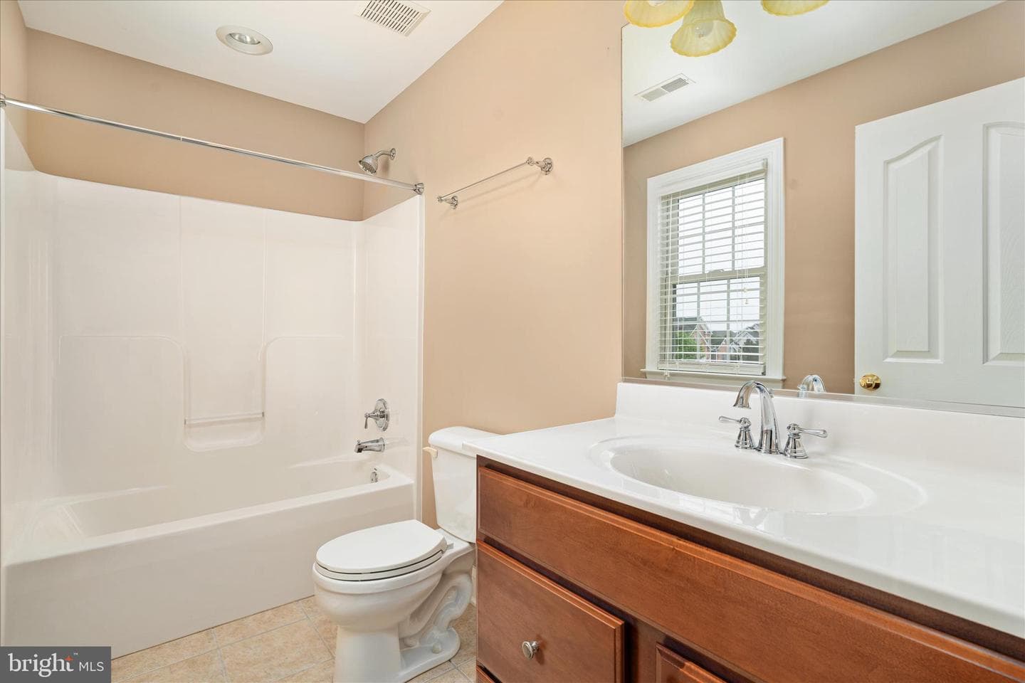 106 Doolin Avenue photo 38