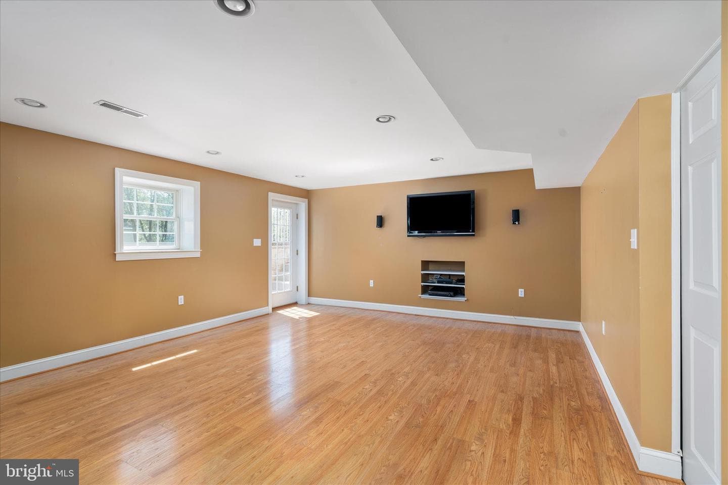 106 Doolin Avenue photo 46