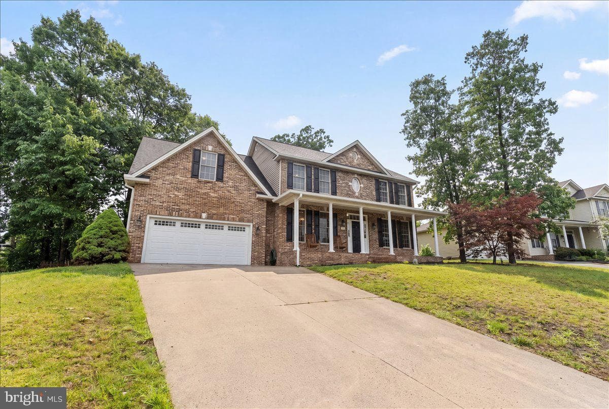 120 First Manassas Place photo 3