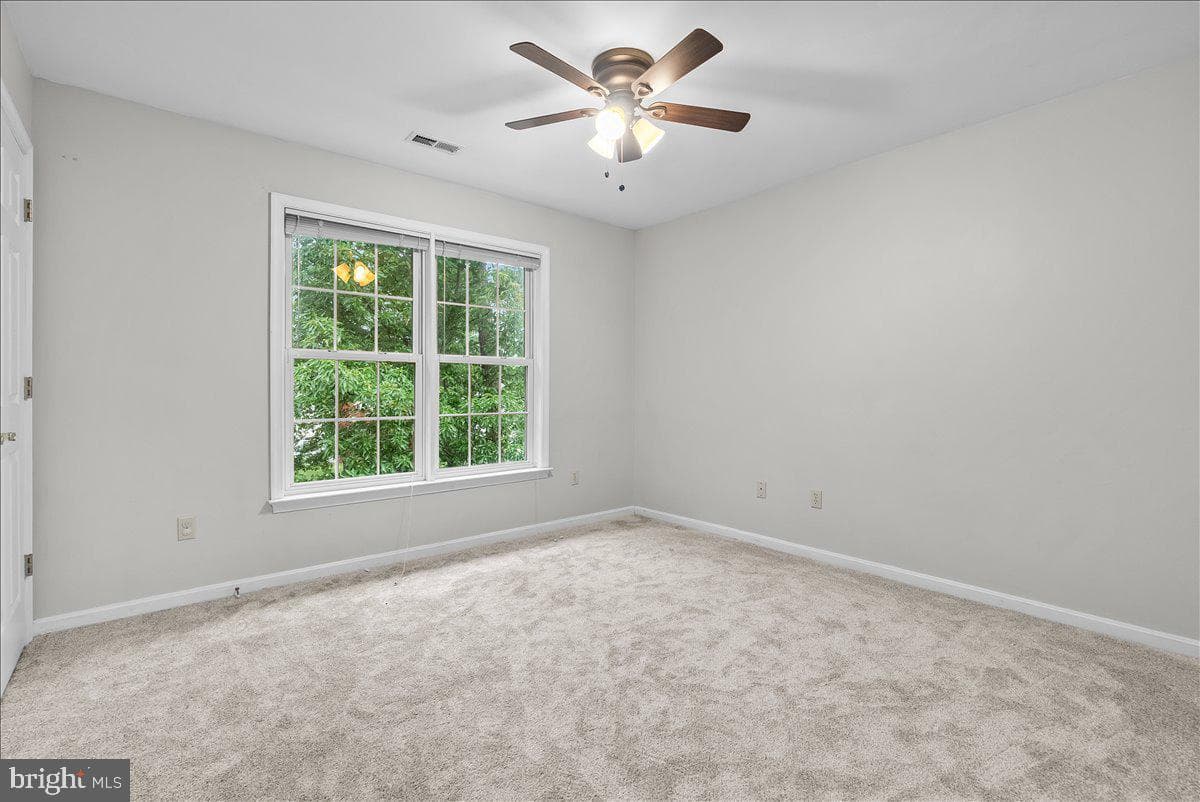 120 First Manassas Place photo 31