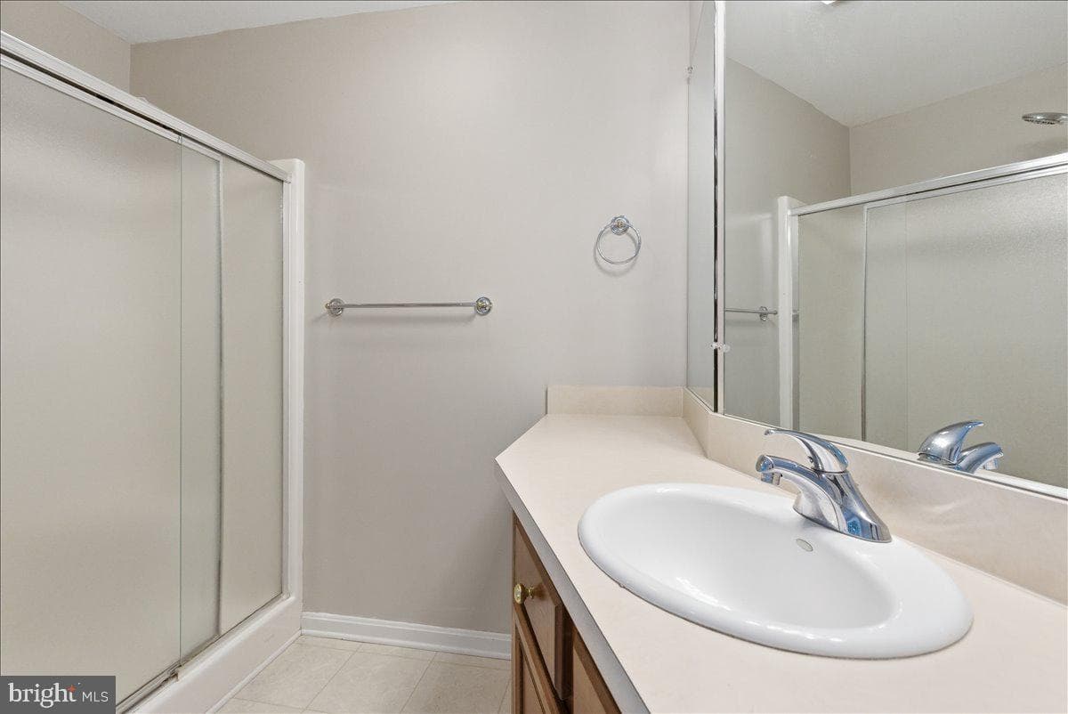 120 First Manassas Place photo 38