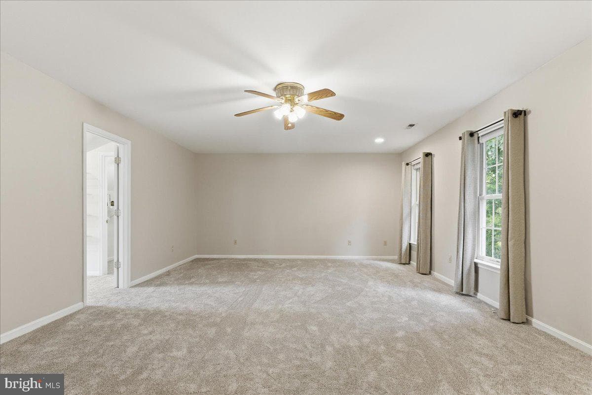 120 First Manassas Place photo 40