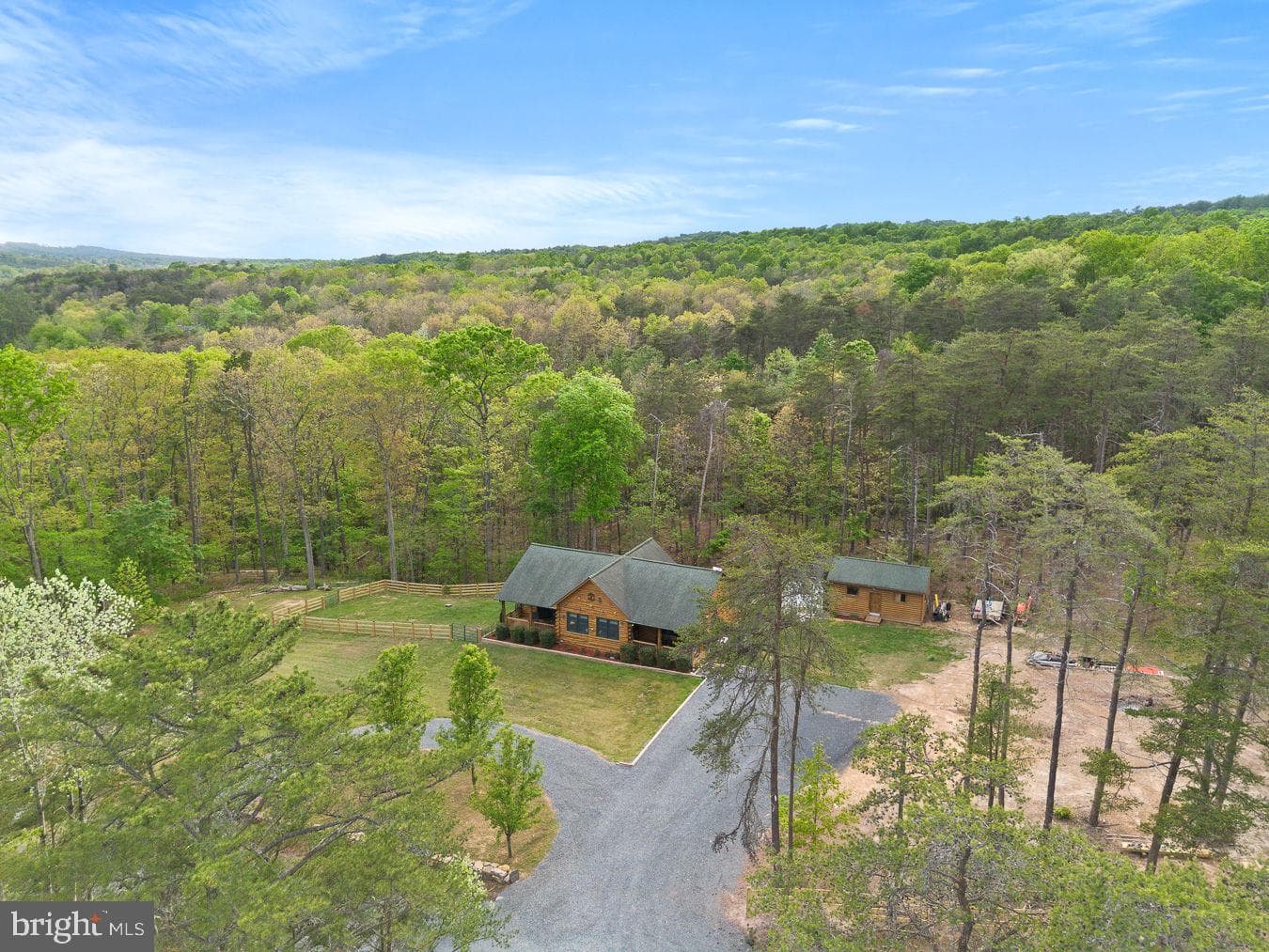 140 Pine Tree Court photo 10