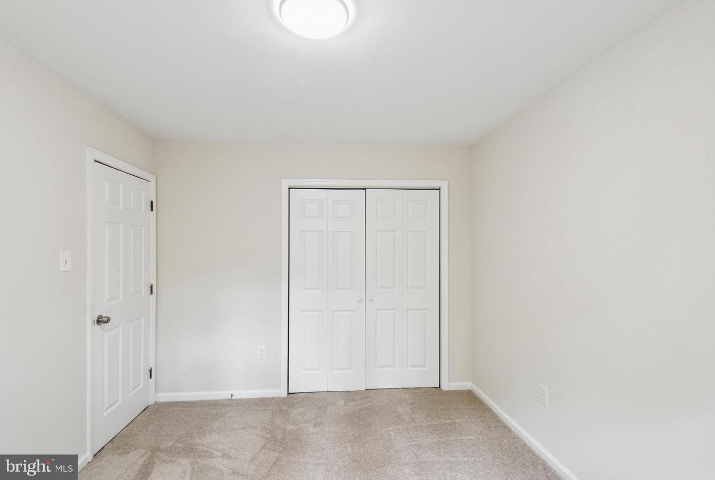 102 Northwood Circle photo 18