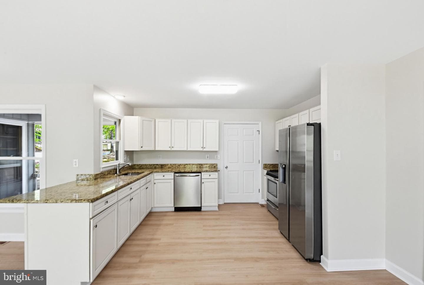 102 Northwood Circle photo 7