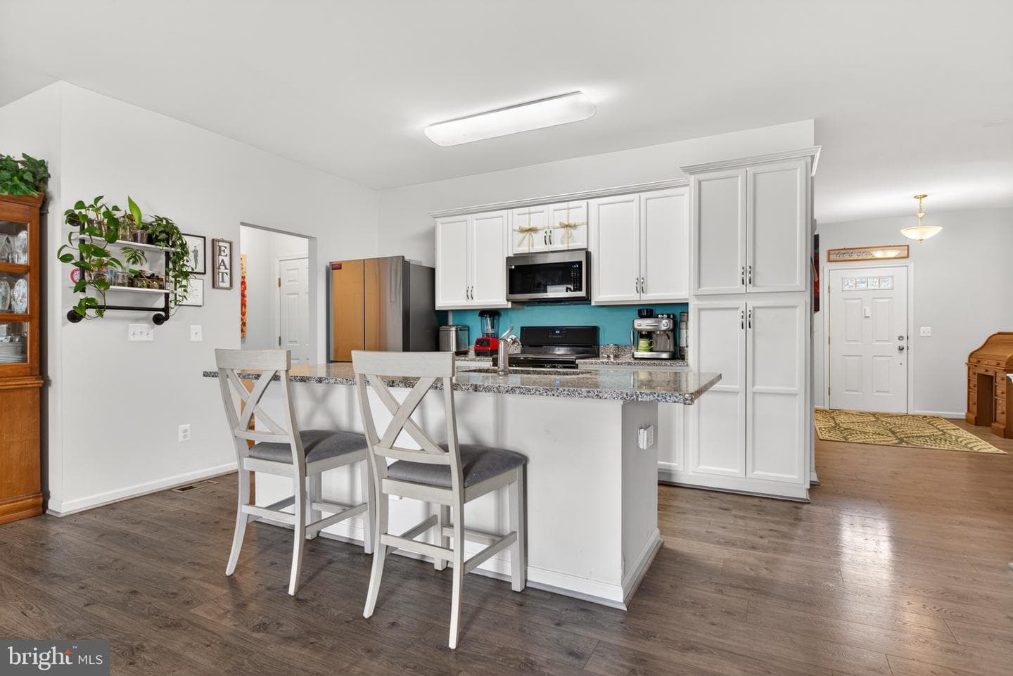 227 Parkland Drive photo 10